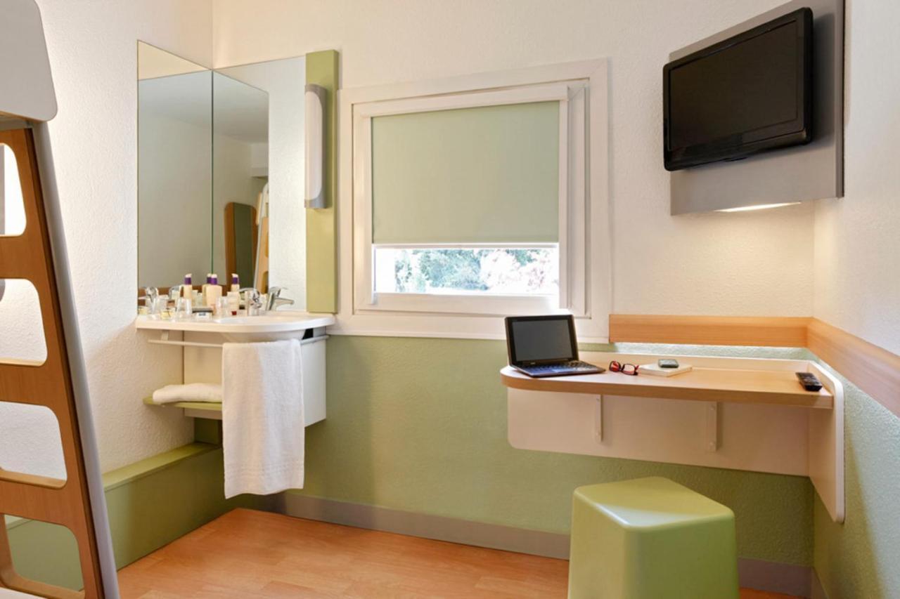 ibis budget Poitiers Nord Futuroscope Chasseneuil-du-Poitou Exterior foto