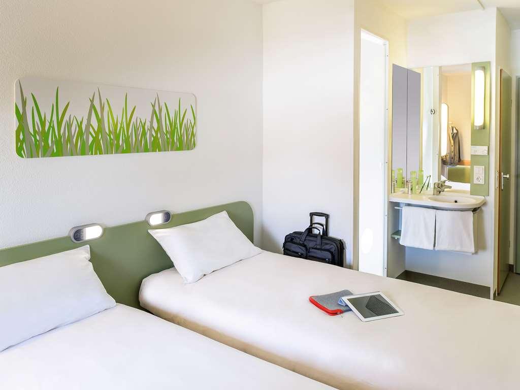 ibis budget Poitiers Nord Futuroscope Chasseneuil-du-Poitou Zimmer foto
